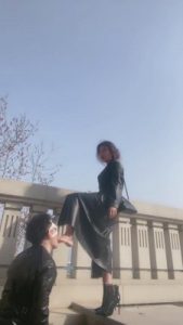 【歌迪丝】户外强制深喉专场 bf10782_绳艺资料库视频资源下载