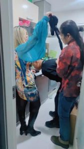 套路直播视频【鵷渡】情侣主调变态内衣贼/反绑强迫舔脏鞋/闻舔黑丝脚深喉 bf26771_绳艺资料库