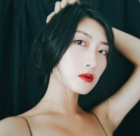 舞团少女的特殊玩具_绳艺资料库