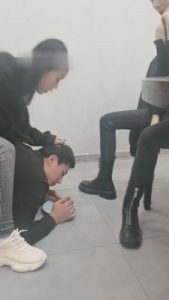 【傲柔】精彩-3S饭店边吃饭边玩狗子 bf9845_绳艺套路直播视频资源网