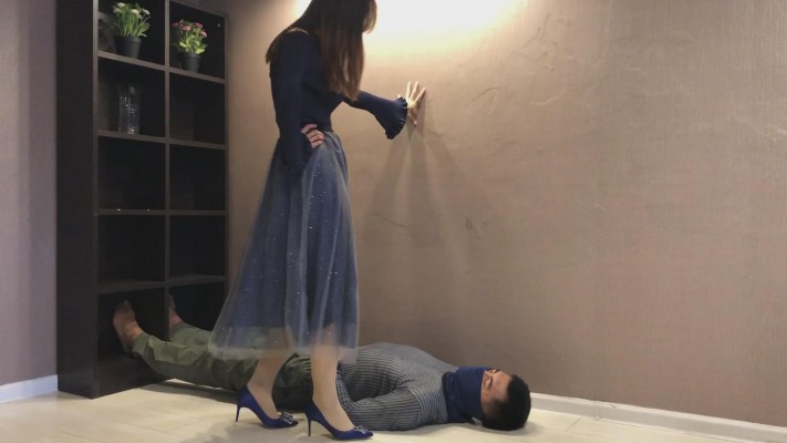 超级美女 踩踏调教 YC-220113-6_绳艺资料库