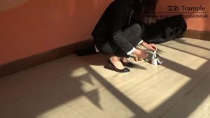 高跟肉丝木板物品粉碎_绳艺资料库