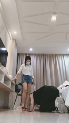 套路直播视频【爆爆S】精神小妹暴力鞭打刑虐 bf25026_绳艺资料库