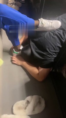 【开发素人】麻将房多素人踢踹狗 bf19317_绳艺套路直播视频资源网