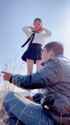 套路直播视频【孤傲女帝】户外被踢踹虐待的狗【双视角版】 bf26620_绳艺资料库