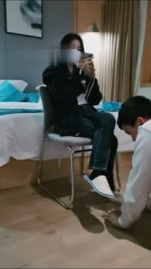 【海绵大大】板凳和迷弟作死的一天 bf12911_绳艺资料库视频资源下载
