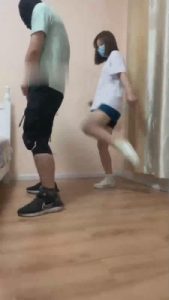 【黑泽兮】素人棉袜脚踢踹男友 bf17159_绳艺资料库视频资源下载
