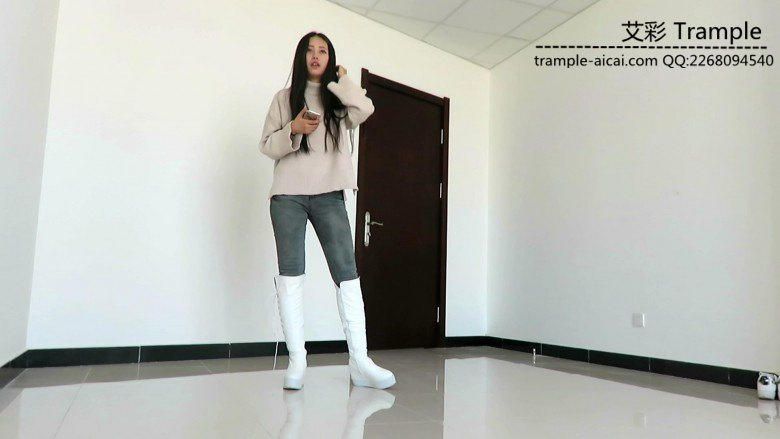 天依女主骑乘贱狗，骑马骑脖子！_绳艺资料库