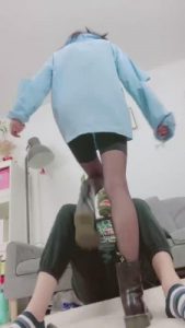 【美离子】重度踢踹/狠跺/求饶都不放过 bf12330_绳艺资料库视频资源下载