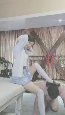 【银河】JK小姐姐白丝继续羞辱班主任 bf7060_绳艺资料库视频资源下载