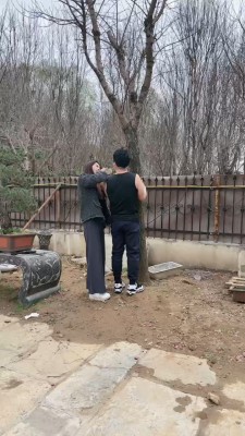 套路直播视频【沅芷大人】超强刑虐场-户外捆树上鞭打 JS23031802_绳艺资料库