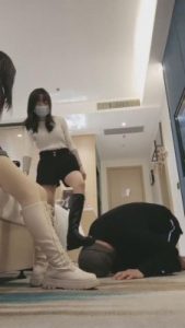 【00后小主十言】闺蜜两个玩一条刑奴 bf6160_绳艺资料库