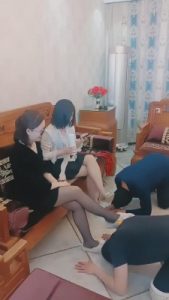 【羽诺】和女同事首次玩狗 bf10325_绳艺资料库视频资源下载
