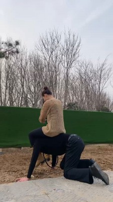 套路直播视频【星染】户外强迫狗舔超脏泥土鞋底/叼袜子遛狗【续集】 bf24629_绳艺资料库