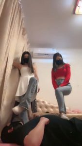 套路直播视频【苏州十三姨】双S小白鞋踩踏+闻原味棉袜 bf26499_绳艺资料库