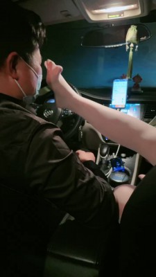 套路直播视频【馨妍】开发滴滴司机车内舔脚 bf26643_绳艺资料库