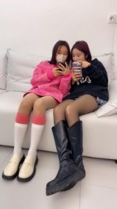 套路直播视频【术术】姐妹花抓住入室小偷当狗虐 bf24406_绳艺资料库