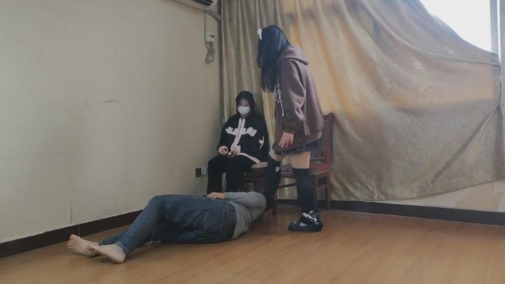 套路直播视频【最抗揍M】双S-洛丽塔踢踹-踩踏骑马 bf26314_绳艺资料库