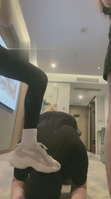 【漫漫】全体重踩狗奴 bf15430_绳艺资料库视频资源下载