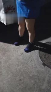 【梵高】给路人运动鞋转胯+闻脚+踩踏 bf13669_绳艺资料库视频资源下载