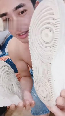 【刘二狗】素人妹妹原味棉袜塞嘴调 bf1156_绳艺套路直播视频资源网