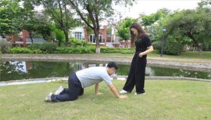 『奴隶岛』—狗嘴清洁泥鞋底（上）_绳艺资料库