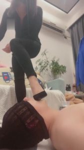 【悠悠大魔王】超美模特深喉/喂食/圣水/耳光 bf5227_绳艺资料库视频资源下载