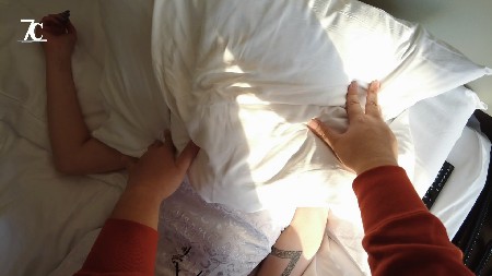 7C 闷死纹身丝袜女_绳艺资料库