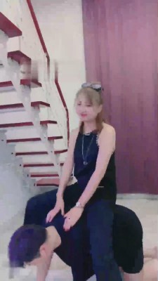 【梦蝶女王】运动鞋棉袜踢踹玩够 bf17123_绳艺资料库视频资源下载