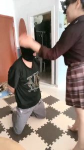 【佳琪女王】捆绑耳光/转胯/高跟鞋不断碾压/跺踩 JS23061401_绳艺套路直播视频资源网