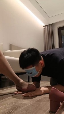 图片[5]_【上海CC】空姐S调-粉鞋灰丝闻舔/人肉脚垫【双视角完整版】_绳艺套路直播视频资源网