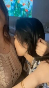 【调教视频】【橘子没熟】拉拉母畜-闻舔专场_绳艺资料库视频资源下载