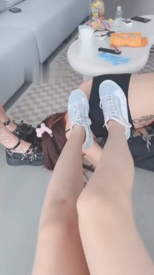 【小女仆】双S-母畜-舔脏鞋底/虐狗舌/踩踏转胯 bf30520_绳艺资料库