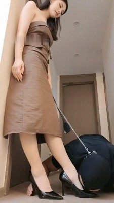 图片[5]_【松紫】相亲对象开发成狗-钻胯/踢裆/虐乳/插嘴_绳艺资料库视频资源下载