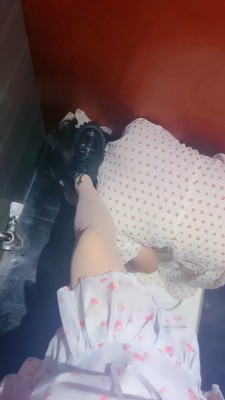 图片[3]_【桃子老师】公狗厕所玩狗-吃厕纸/皮鞋踩/舔肉丝脚【完整版】_绳艺资料库视频资源下载