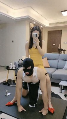 图片[4]_【松紫】偷穿继母衣服被发现惩罚-高跟踩/舔鞋底/虐乳_绳艺资料库视频资源下载