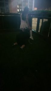 【雪王】户外172女神骑马/人体沙发/踩踏舔闻jio鞋_绳艺资料库