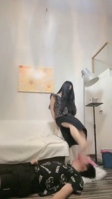 图片[6]_【桃幼幼】践踏狗/被脚垫化的狗脸_绳艺资料库视频资源下载