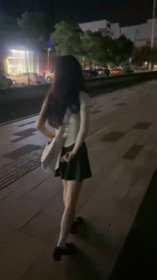 图片[4]_【调教视频】【橙宝】母畜首次-户外踢踹-黑丝深喉插吐_绳艺资料库视频资源下载