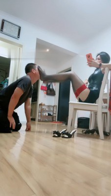 图片[10]_【爵主】黑丝高跟踩踏/耳光/骑马转胯/插嘴【完整版】_绳艺资料库