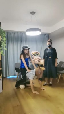 图片[3]_【魔鬼天使】双S庆生-多奴取悦主人/骑马坐垫踩踏【续集】_绳艺套路直播视频资源网