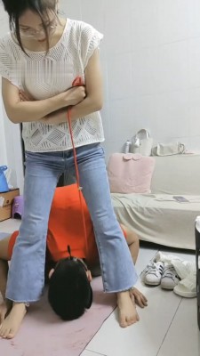 图片[6]_【珈瑶】运动后原味袜辱/骑马/喝圣水/当脚垫【完整版】_绳艺套路直播视频资源网
