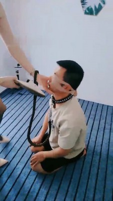 图片[6]_【bibi团】囚禁狗笼/疯狂鞋抽耳光_绳艺套路直播视频资源网
