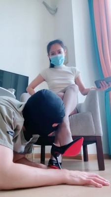 图片[3]_【甜一】臀诱-窗台舔高跟/黑丝脚插嘴/坐垫虐乳_绳艺资料库视频资源下载