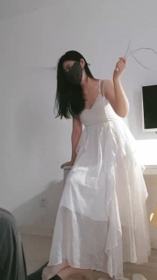 图片[5]_【铃鹿】白丝脚闻舔/掐乳耳光/数据线鞭打_绳艺套路直播视频资源网
