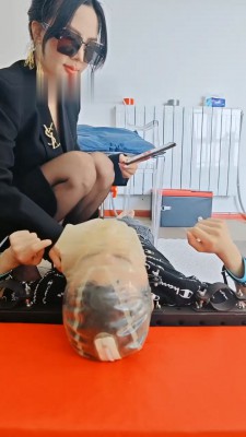 图片[3]_【媚娘】臭脚丫全包捂脸窒息_绳艺资料库视频资源下载