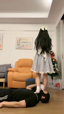 图片[4]_【奈奈生】人形脚垫/蹦床/运动鞋下的玩物_绳艺资料库视频资源下载