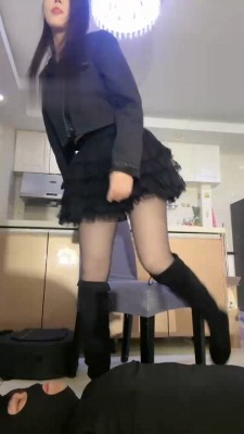 图片[5]_【佳奈】模特S-长靴踢踹/绿锁求虐/掐乳_绳艺资料库视频资源下载