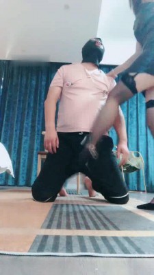 图片[4]_【伊柔】御姐S重度-骑坐闻臭脚/高跟虐乳/踩踏踢裆【完整版】_绳艺资料库