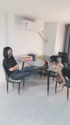 图片[4]_【爱神】女大学生犯贱-ol无底线羞辱/吃浓痰/踢踹_绳艺套路直播视频资源网